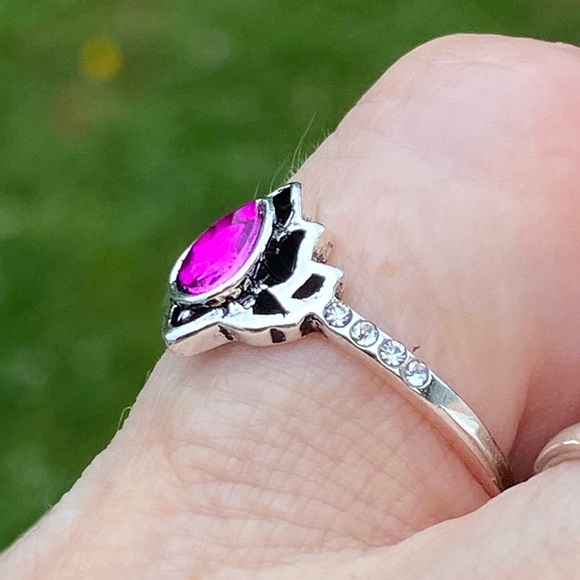 Lotus ring silver plated fuchsia pink zircon crystal accent sz 8 - Picture 9 of 12